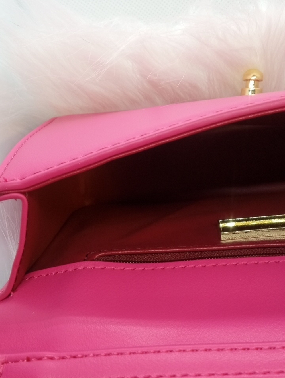 HOT PINK QUITED SMALL SHOULDER BAG - Picture 11 of 13